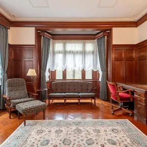 https://villa-shinoda-house.kanagawa-hotels.com